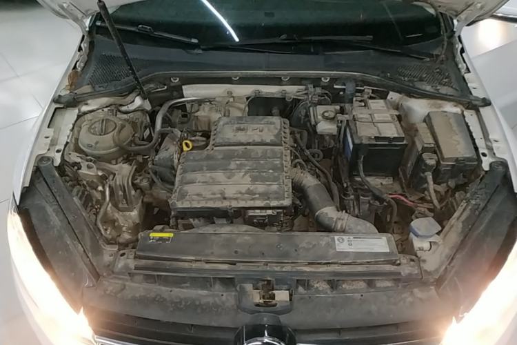 Used Volkswagen Golf 2018 1.6L Automatic Comfort Model Engine Bay