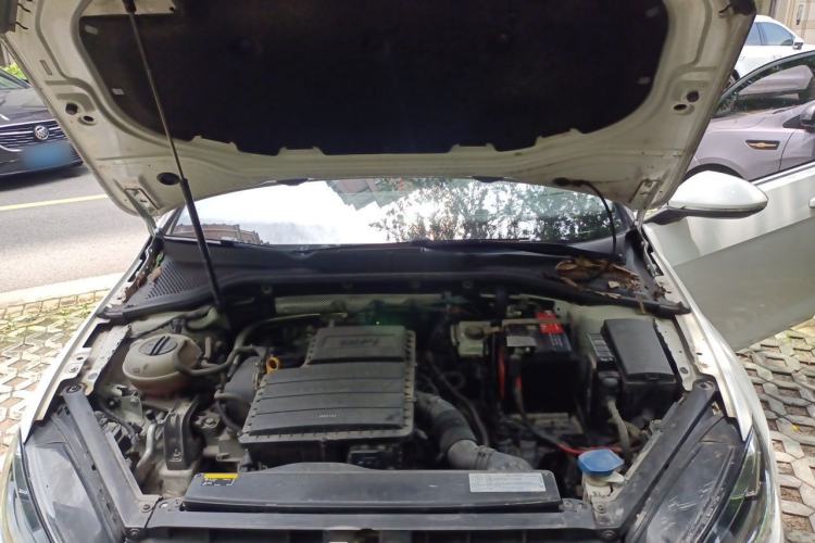 Used Volkswagen Golf 2018 1.6L Automatic Comfort Model Engine Bay