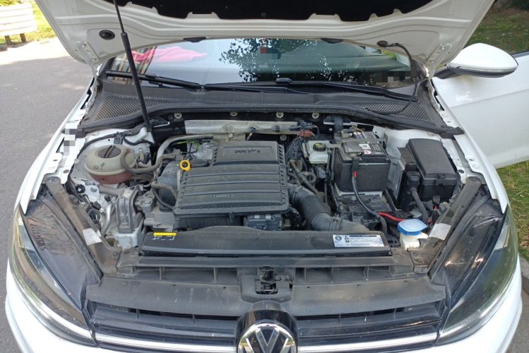 Used Volkswagen Golf 2018 1.6L Automatic Comfort Model Engine Bay