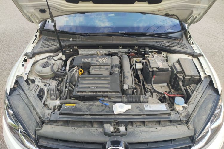 Used Volkswagen Golf 2018 280TSI Automatic Flagship Model Engine Bay