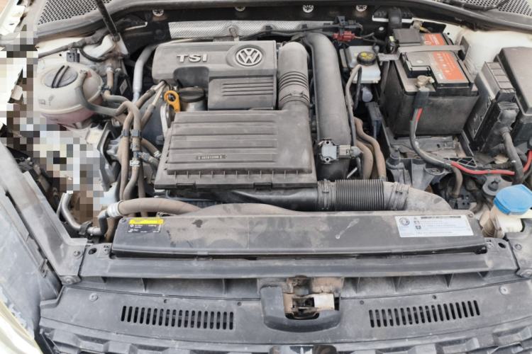Used Volkswagen Golf 2018 230TSI Automatic Luxury Version Engine Bay