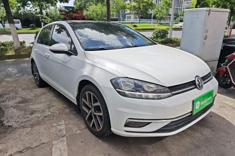 Used Volkswagen Golf 2018 230TSI Automatic Luxury Version Exterior 1