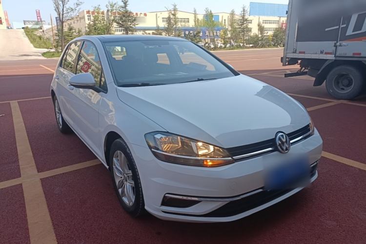 Used Volkswagen Golf 2018 230TSI Automatic Comfort Model Exterior 1