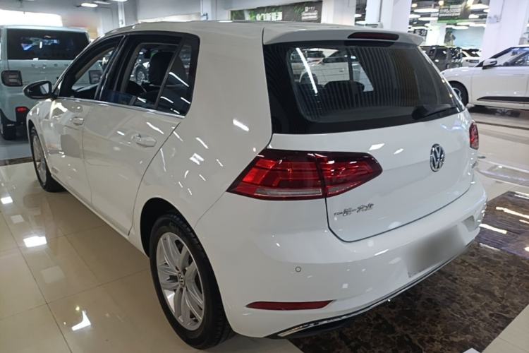 Used Volkswagen Golf 2018 1.6L Automatic Comfort Model Exterior 1