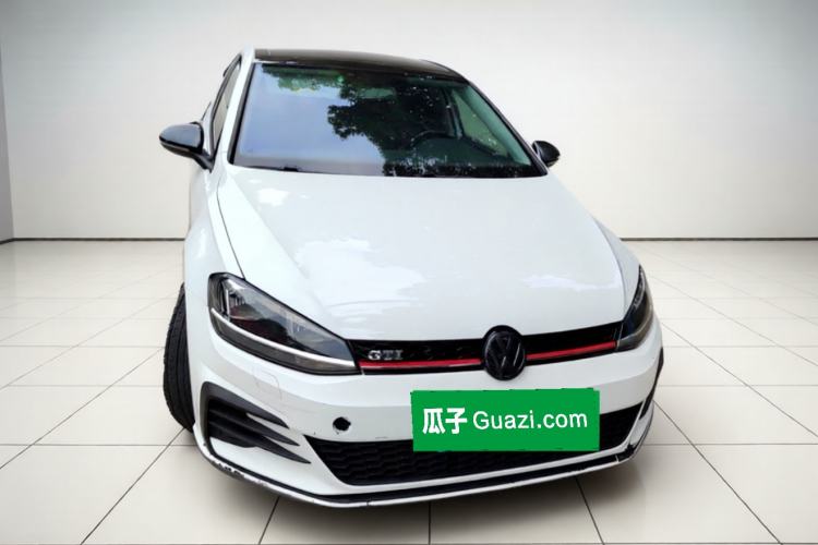 Used Volkswagen Golf 2018 230TSI Automatic Comfort Model Exterior 1