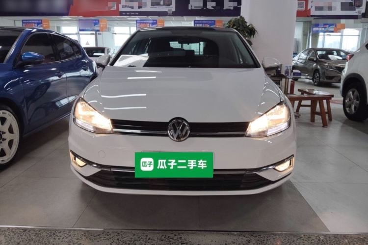 Used Volkswagen Golf 2018 1.6L Automatic Comfort Model Exterior 1