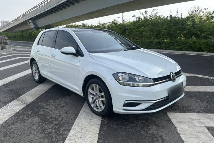 Used Volkswagen Golf 2018 230TSI Automatic Comfort Model Exterior 1