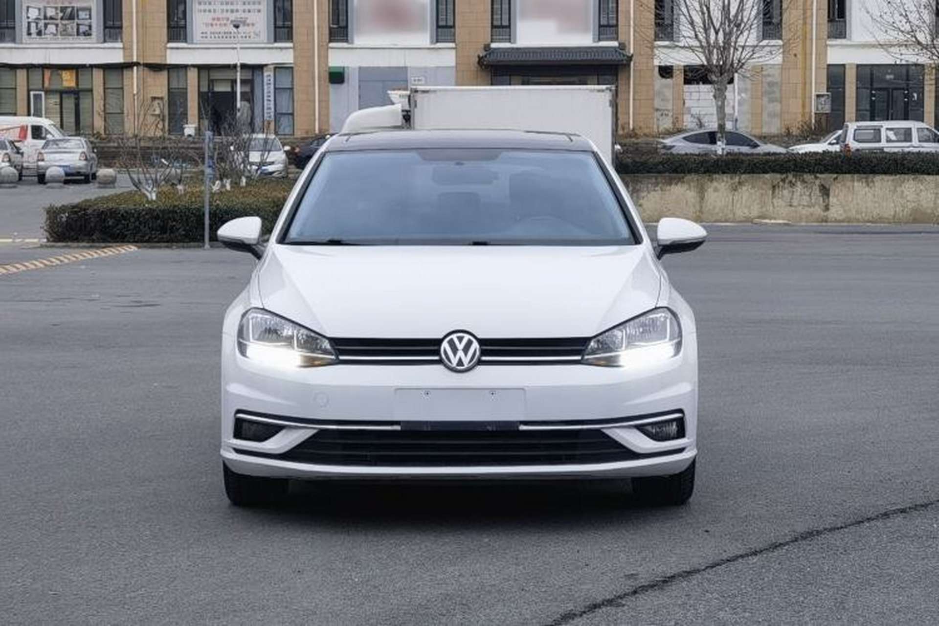 Used Volkswagen Golf 2018 230TSI Automatic Comfort Model Exterior 1