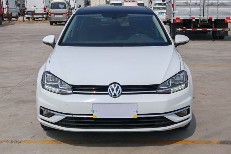 Used Volkswagen Golf 2018 230TSI Automatic Luxury Version Exterior 1