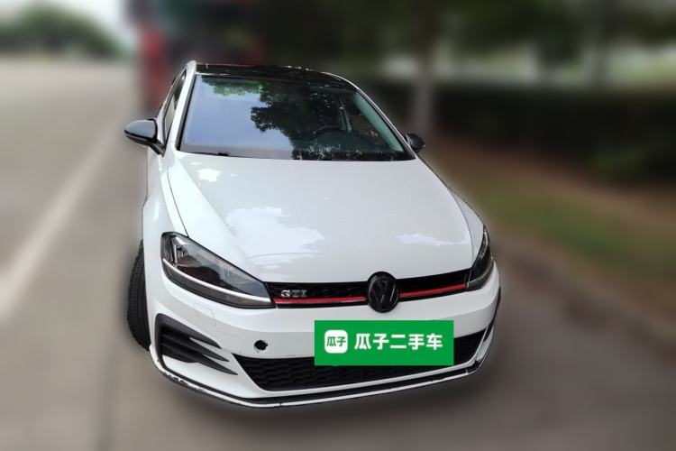 Used Volkswagen Golf 2018 230TSI Automatic Comfort Model Exterior 1