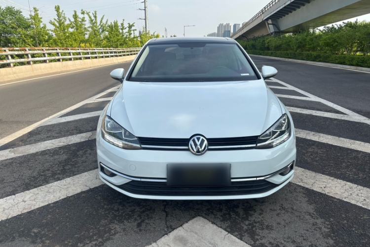 Used Volkswagen Golf 2018 230TSI Automatic Comfort Model Exterior 1