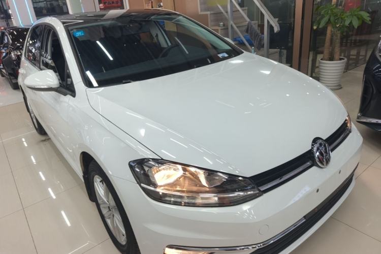 Used Volkswagen Golf 2018 230TSI Automatic Comfort Model Exterior 1