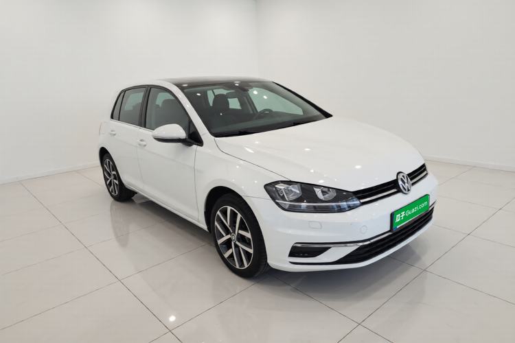 Used Volkswagen Golf 2018 230TSI Automatic Luxury Version Exterior 1