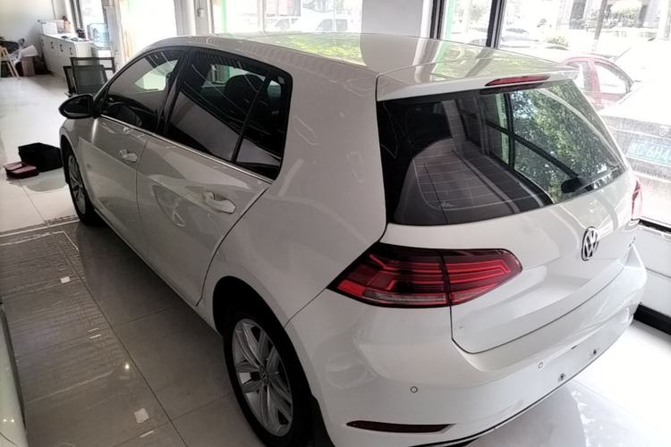 Used Volkswagen Golf 2018 1.6L Automatic Comfort Model Exterior 2