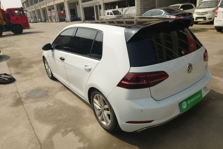 Used Volkswagen Golf 2018 230TSI Automatic Comfort Model Exterior 2