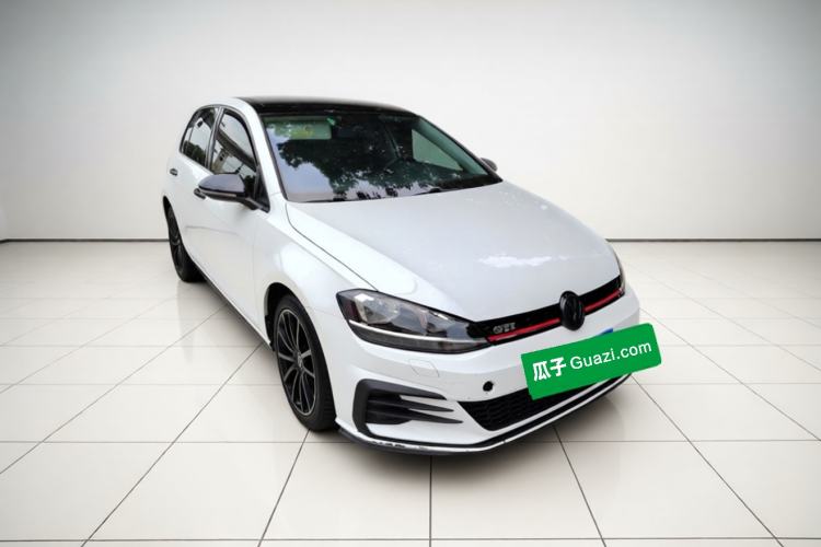 Used Volkswagen Golf 2018 230TSI Automatic Comfort Model Exterior 2