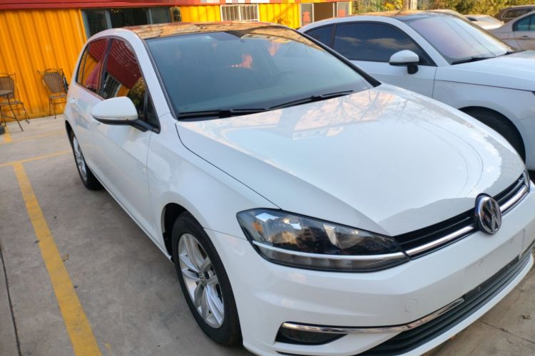 Used Volkswagen Golf 2018 230TSI Automatic Comfort Model Exterior 2