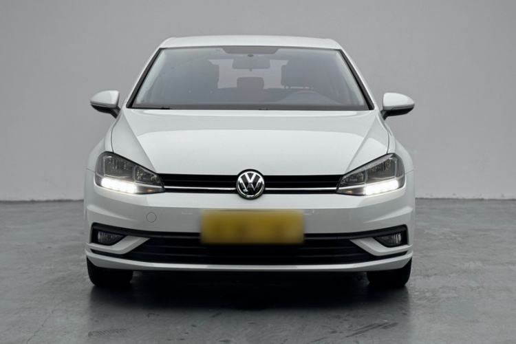 Used Volkswagen Golf 2018 1.6L Automatic Fashion Model Exterior 2