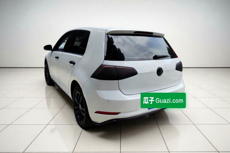 Used Volkswagen Golf 2018 230TSI Automatic Comfort Model Exterior 3