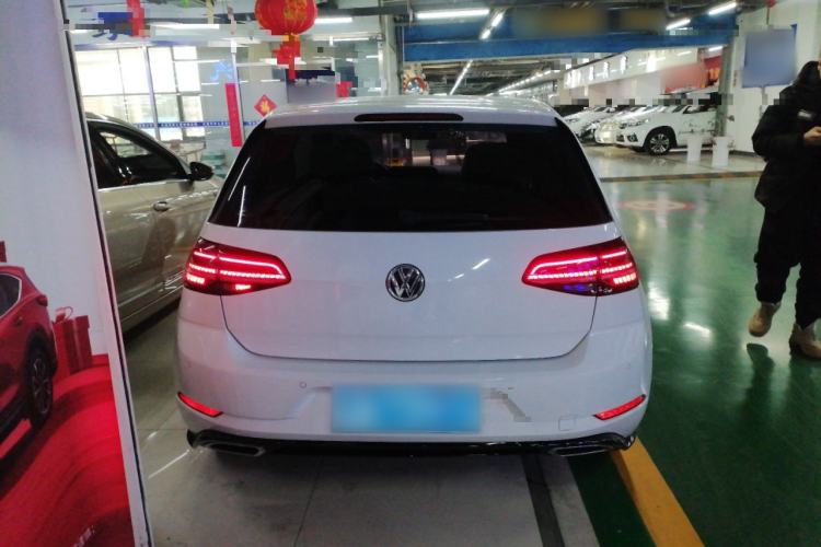 Used Volkswagen Golf 2018 280TSI Automatic R-Line Model Exterior 4
