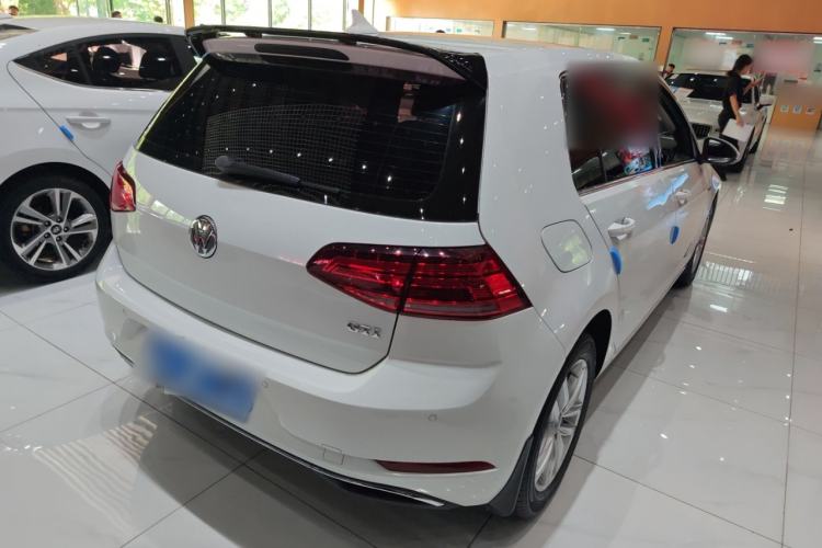 Used Volkswagen Golf 2018 1.6L Automatic Comfort Model Exterior 4