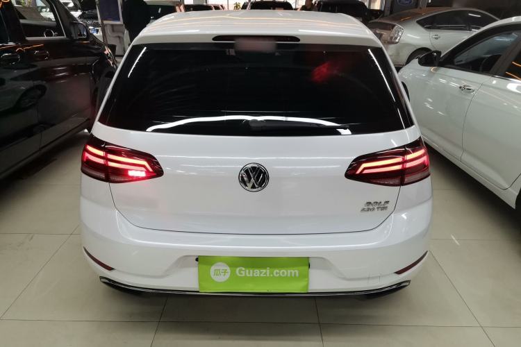 Used Volkswagen Golf 2018 230TSI Automatic Comfort Model Exterior 4