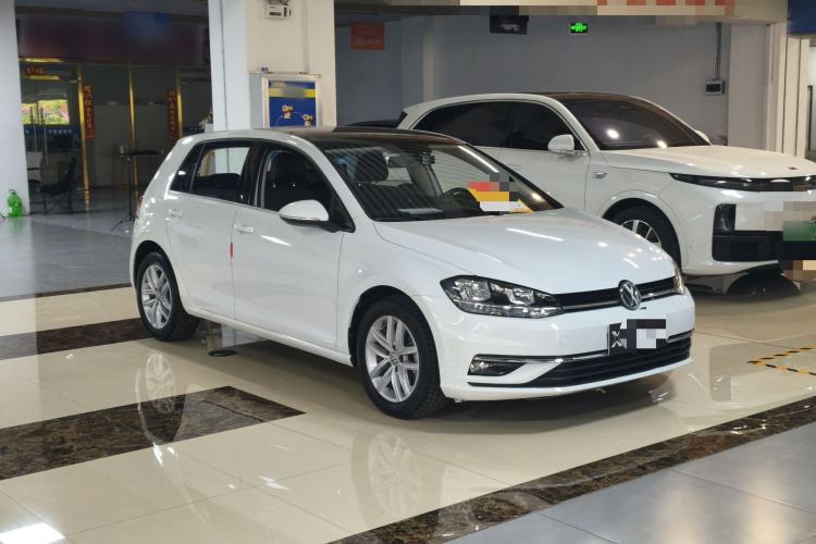 Used Volkswagen Golf 2018 1.6L Automatic Comfort Model Exterior 5