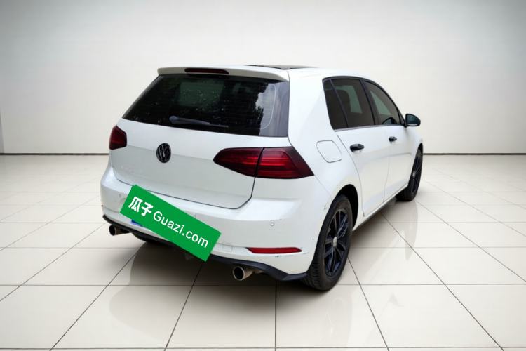 Used Volkswagen Golf 2018 230TSI Automatic Comfort Model Exterior 5