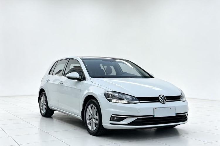 Used Volkswagen Golf 2018 230TSI Automatic Comfort Model Exterior 5