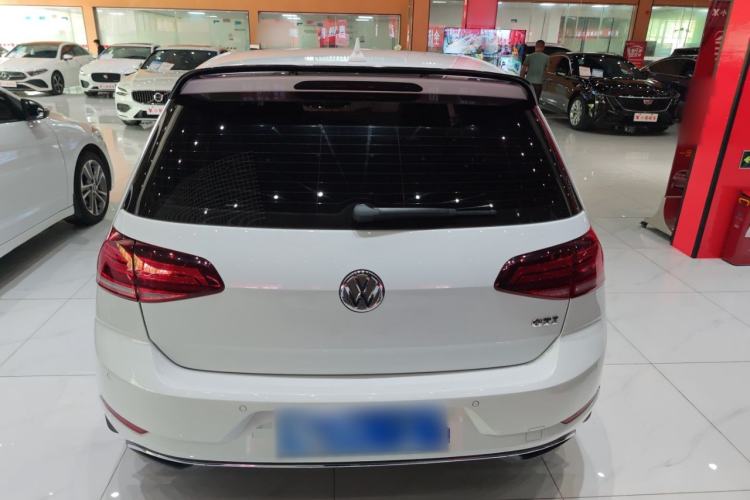 Used Volkswagen Golf 2018 1.6L Automatic Comfort Model Exterior 5