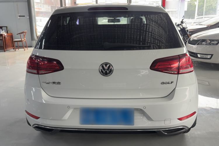 Used Volkswagen Golf 2018 1.6L Automatic Comfort Model Exterior 5