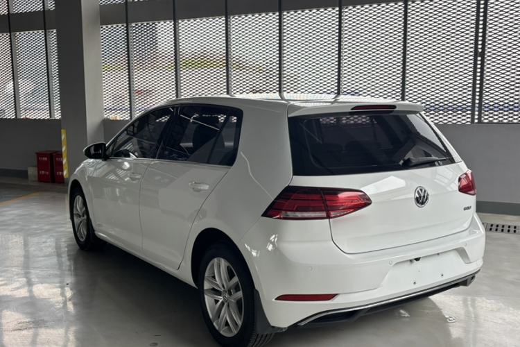 Used Volkswagen Golf 2018 1.6L Automatic Comfort Model Exterior 6