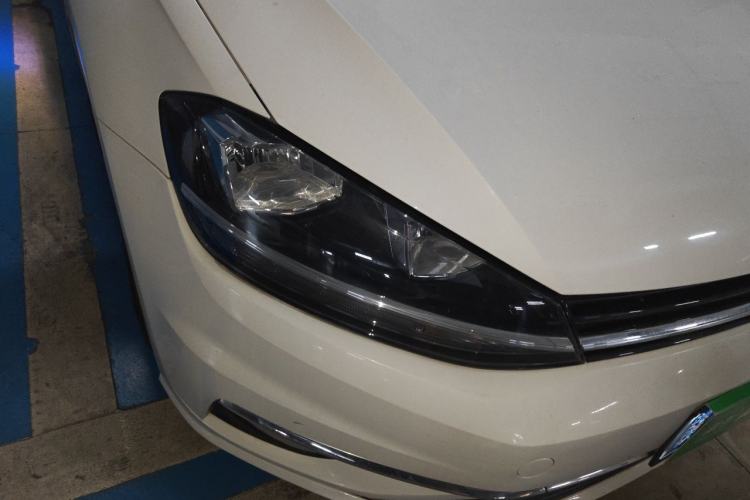 Used Volkswagen Golf 2018 1.6L Automatic Comfort Model Exterior 6