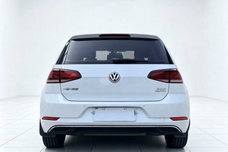 Used Volkswagen Golf 2018 230TSI Automatic Comfort Model Exterior 7