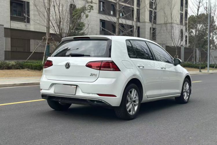 Used Volkswagen Golf 2018 230TSI Automatic Comfort Model Exterior 7