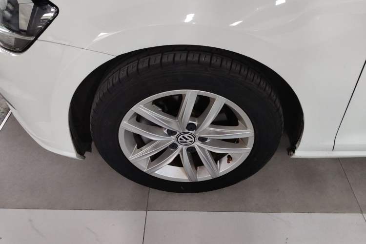 Used Volkswagen Golf 2018 1.6L Automatic Comfort Model Exterior 7