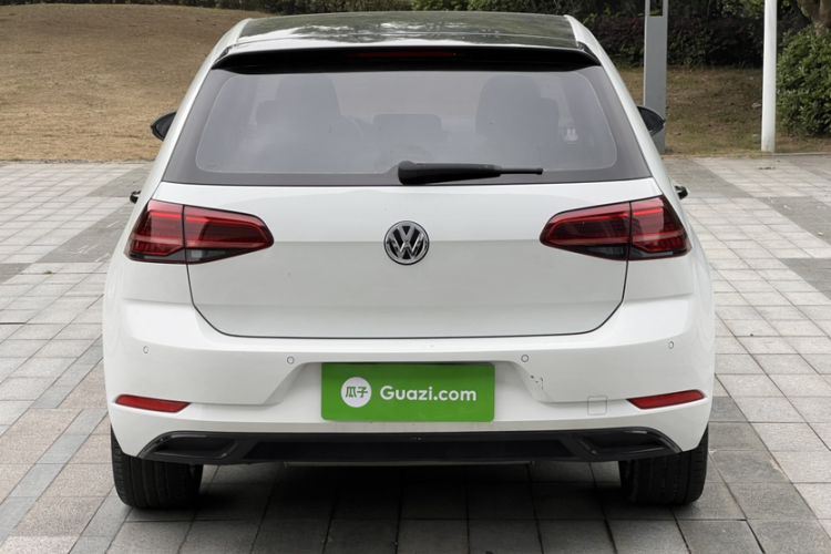 Used Volkswagen Golf 2018 230TSI Automatic Luxury Version Exterior 7