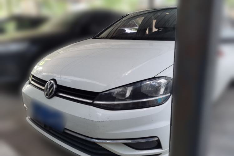 Used Volkswagen Golf 2018 230TSI Automatic Luxury Version Front