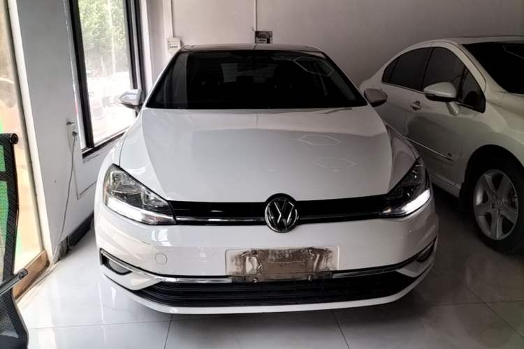 Used Volkswagen Golf 2018 1.6L Automatic Comfort Model Front