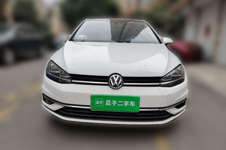 Used Volkswagen Golf 2018 230TSI Automatic Luxury Version Front
