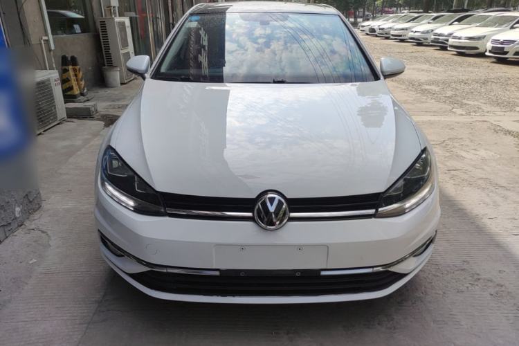 Used Volkswagen Golf 2018 230TSI Automatic Luxury Version Front