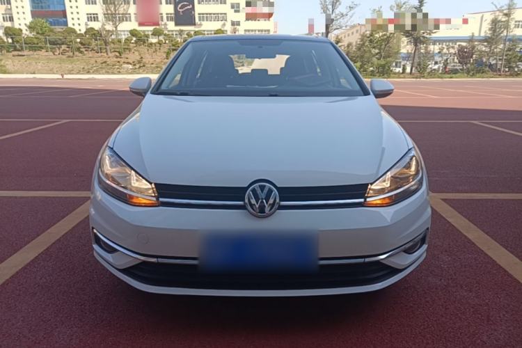 Used Volkswagen Golf 2018 230TSI Automatic Comfort Model Front