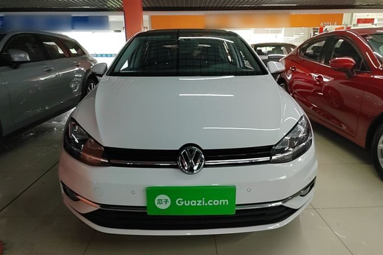 Used Volkswagen Golf 2018 230TSI Automatic Luxury Version Front