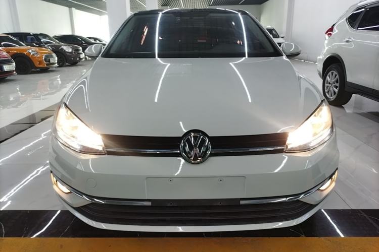 Used Volkswagen Golf 2018 1.6L Automatic Comfort Model Front