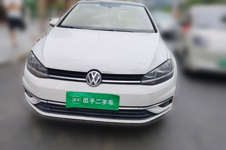 Used Volkswagen Golf 2018 230TSI Automatic Luxury Version Front
