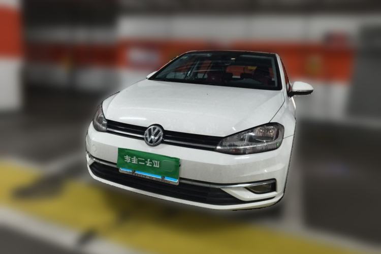 Used Volkswagen Golf 2018 230TSI Automatic Luxury Version Front