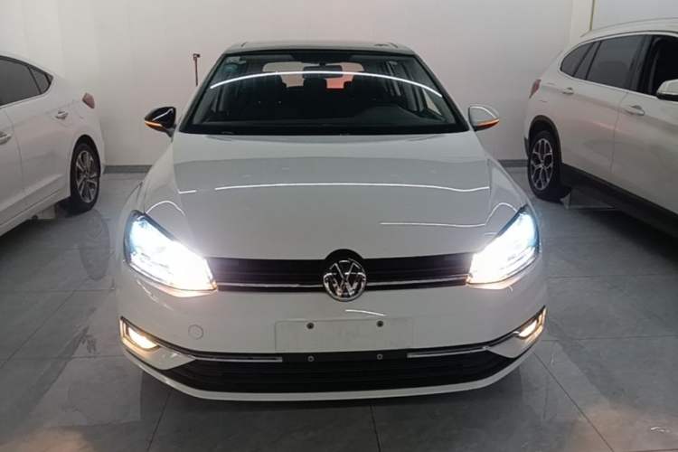 Used Volkswagen Golf 2018 230TSI Automatic Comfort Model Front