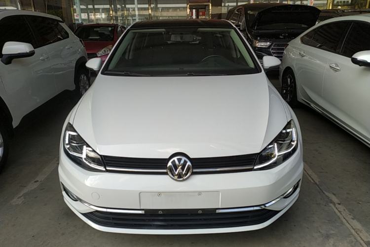 Used Volkswagen Golf 2018 230TSI Automatic Comfort Model Front
