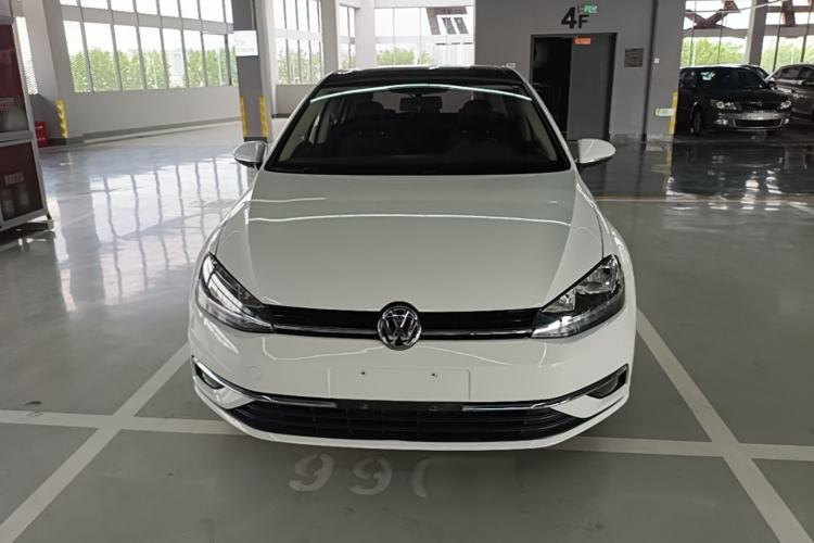 Used Volkswagen Golf 2018 1.6L Automatic Comfort Model Front