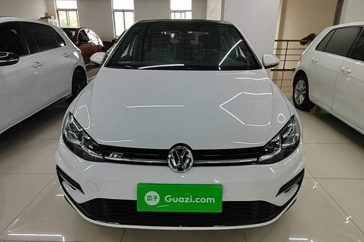 Used Volkswagen Golf 2018 280TSI Automatic R-Line Model Front